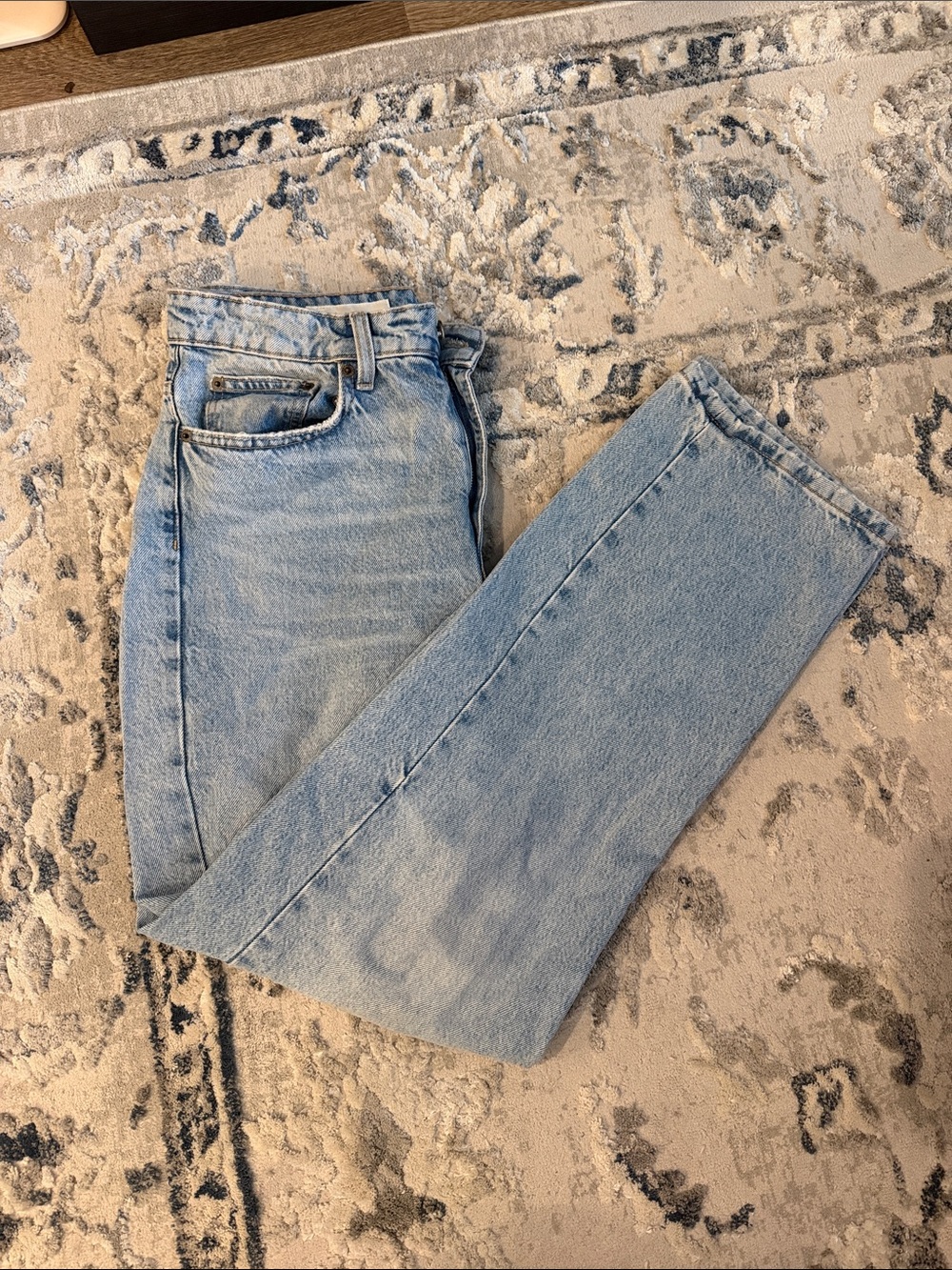 Zara Light Blue Straight-Leg Women's Jeans